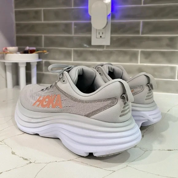 Hoka Bondi 8 Running Shoes. Women’s Size 8.5B Color Gray. - Picture 9 of 11